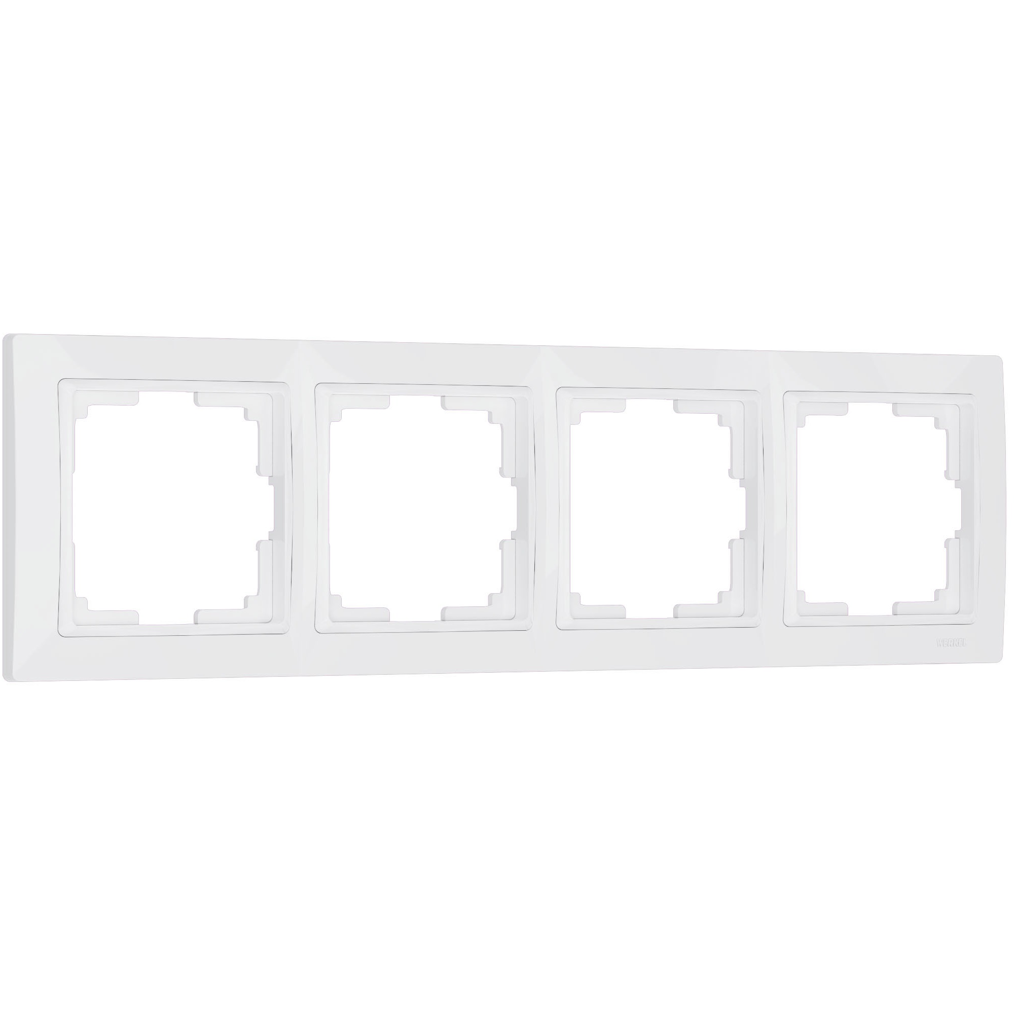 Рамка на 4 поста белый basic (код a036628) изображение